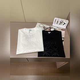 Новинка Loewe весна-лето 2026： новейша