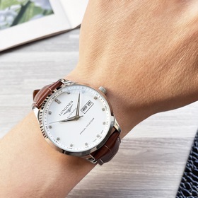 [Новинка] ： Longines, модель с тремя 