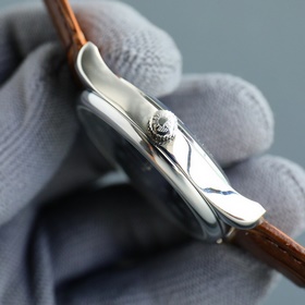 Новая модель Longines из серии Traditi