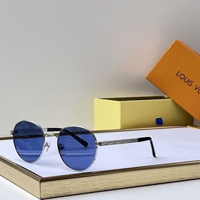 LOUIS VUITTON, МОДЕЛЬ： Z2916U, РАЗМЕР：