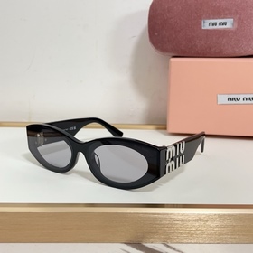 Новая модель miumiu25s： smu080z . Д