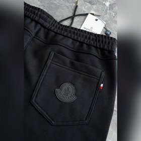 Moncler： Новая коллекция осень-зима 20