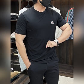 Moncler： новая весенняя коллекция — фу