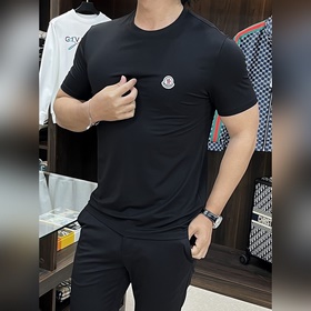 Moncler： новая весенняя коллекция — фу