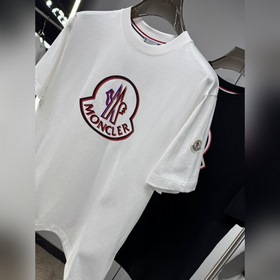 Moncler 2026 SS： премьера новой весенн