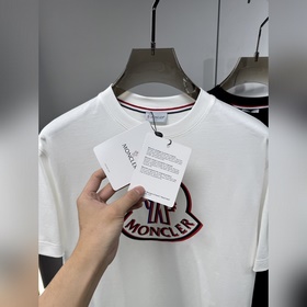Moncler 2026 SS： премьера новой весенн
