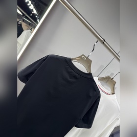 Moncler 2026 SS： премьера новой весенн