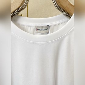 Moncler — эксклюзивная новинка： мужска