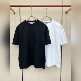 Moncler： новая коллекция мужских повсе