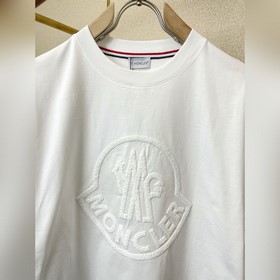 Moncler： новая коллекция мужских повсе