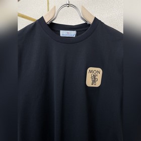 Moncler： новая коллекция мужских повсе