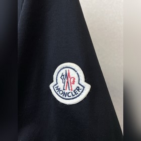 Moncler： новая коллекция мужских повсе
