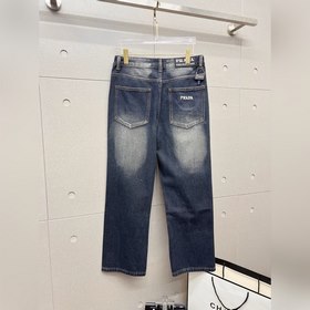 PRADA 2026： Новая коллекция модных муж