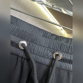 Prada 25SS — новая коллекция ранней ос