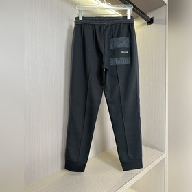 Prada 25SS — новая коллекция ранней ос