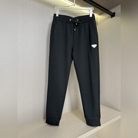 Prada 25SS — новая коллекция ранней ос