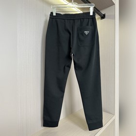 Prada 25SS — новая коллекция ранней ос