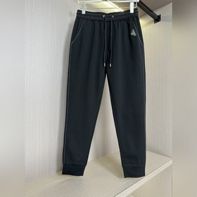Prada 25SS — новая коллекция ранней ос