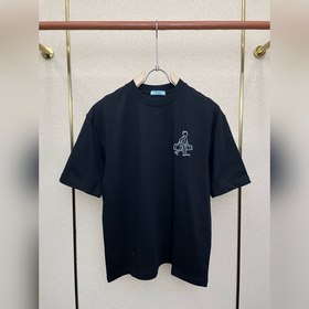 Prada： новая модель мужской повседневн