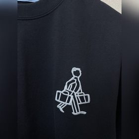 Prada： новая модель мужской повседневн