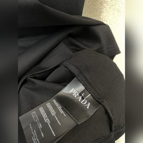 Prada： новая модель мужской повседневн