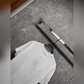 Новая коллекция Prada лето 2026： униве
