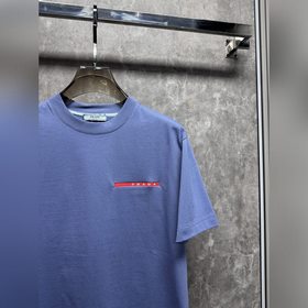 Новая коллекция Prada лето 2026： униве