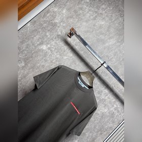 Новая коллекция Prada лето 2026： униве