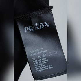 PRADA 2026SS — незаменимая вещь в гард