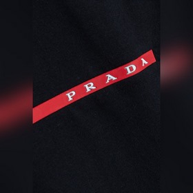 PRADA 2026SS — незаменимая вещь в гард