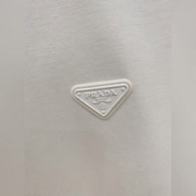 Prada, 100% длинноволокнистый хлопок и