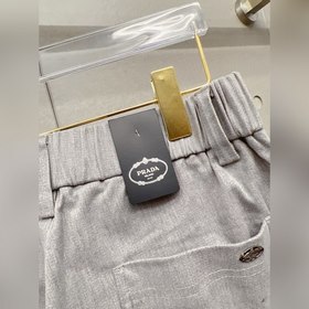 PRADA 2026 — новейшие кюлоты с широким