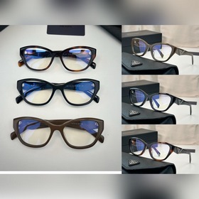 PRADA VPR21Z Размер： 55 (ширина) 16–1