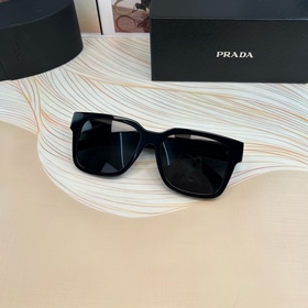 PRADA ： VPR08Z-F 54-18-140 — солнцеза