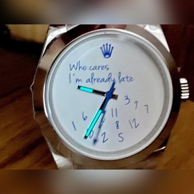 Серия VS Milgauss： «Молния», с зеленым
