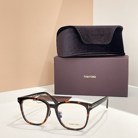TOM FORD МОДЕЛЬ： TF1136-K РАЗМЕР： 56