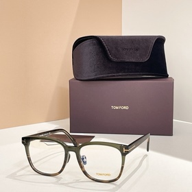 TOM FORD МОДЕЛЬ： TF1136-K РАЗМЕР： 56