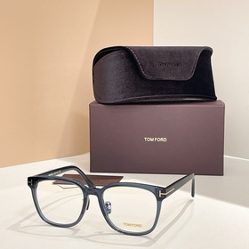TOM FORD МОДЕЛЬ： TF1136-K РАЗМЕР： 56
