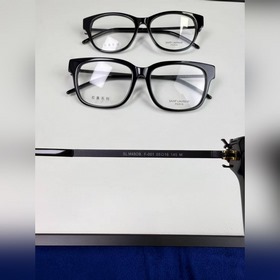 YSL [Серия 480： AF, BF, CF] — фотогр