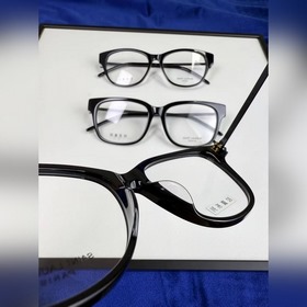 YSL [Серия 480： AF, BF, CF] — фотогр