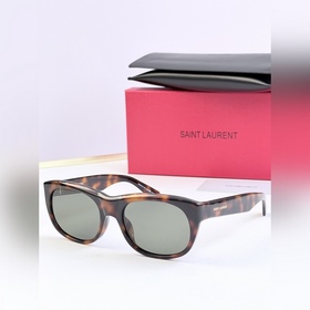 YSL Yves Saint Laurent‌ МОДЕЛЬ： SL815