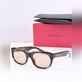 YSL Yves Saint Laurent‌ МОДЕЛЬ： SL815