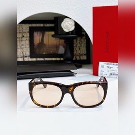 Логотип SAINT LAURENT из цельного х