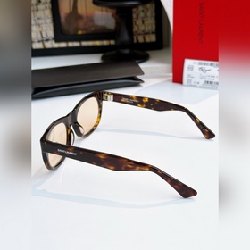 Логотип SAINT LAURENT из цельного х