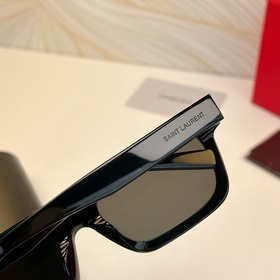 SAINT LAURENT · YSL： черные солнцезащи