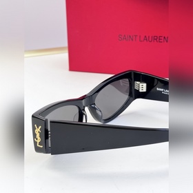 YSL Yves Saint Laurent‌ МОДЕЛЬ： SLM14