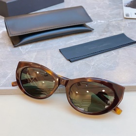 [YSL Yves Saint Laurent] Новая модель