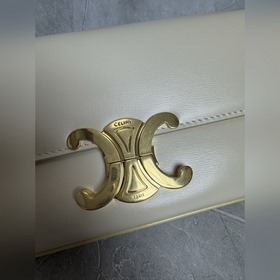 Сумка TRIOMPHE из глянцевой телячьей 