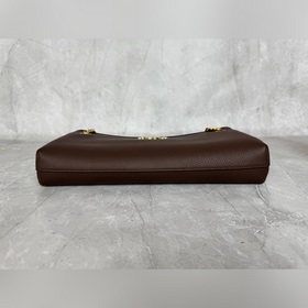 Новая сумка на цепочке с логотипом T