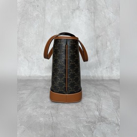 Сумка CABAS из кожи быка с логотипом,